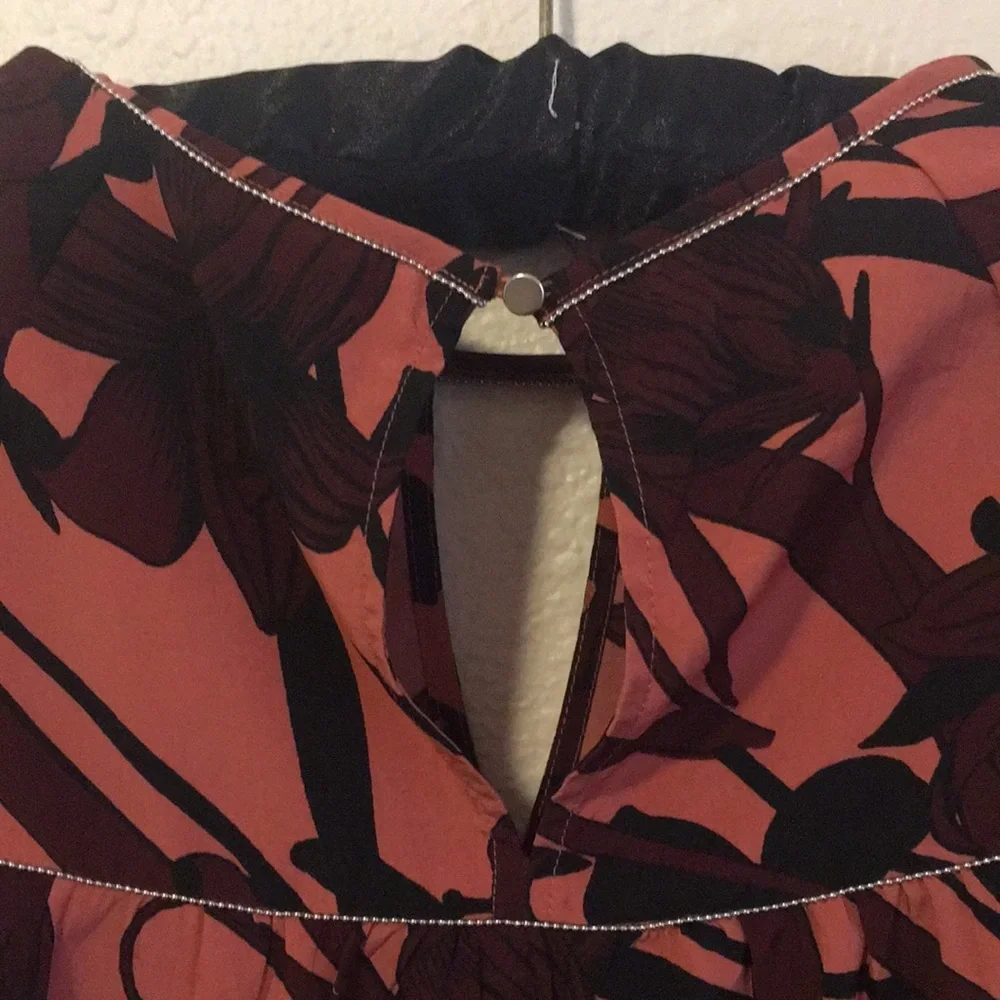 SOLD Abercrombie & Fitch Cold Shoulder Floral Long Sleeve Top Pink Sz XS - Picture 4 of 11